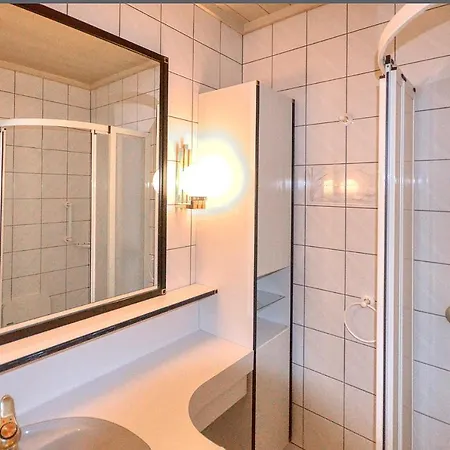 Hensel - By Alpen Apartment