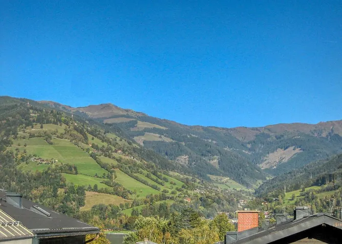 Hensel - By Alpen Zell am See