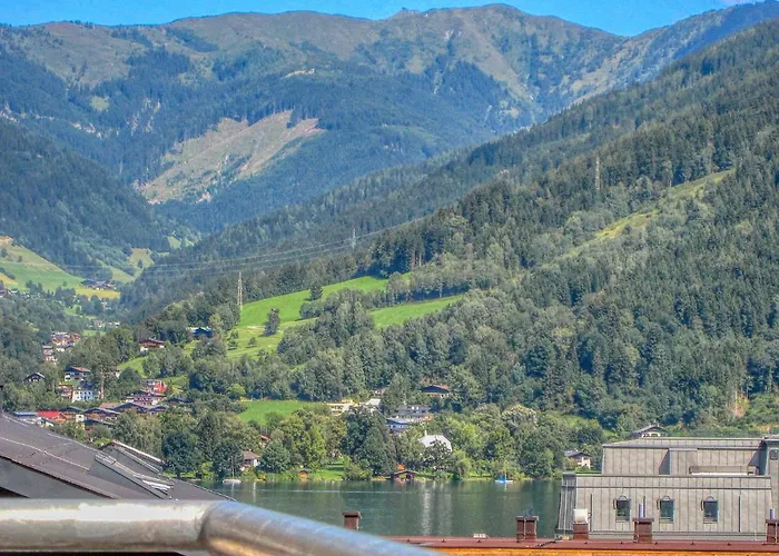 Hensel - By Alpen Zell am See